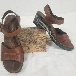 Born  Brown Leather Sandals